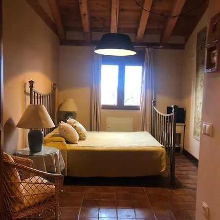 Maison d'hôtes Real Mingaseda Navafría